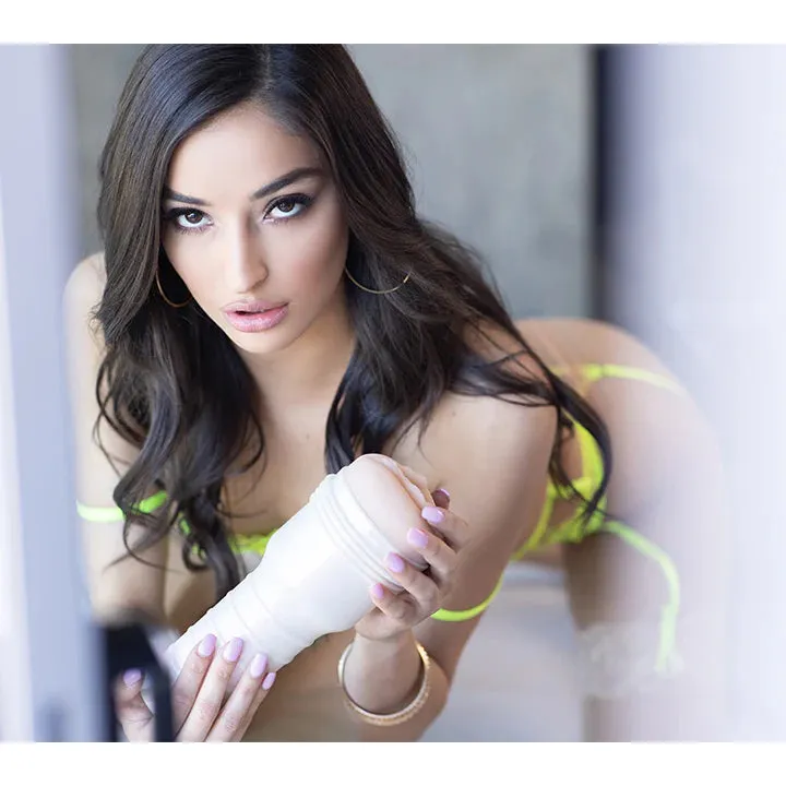 Fleshlight®‎ Girl Emily Willis Squirt Vagina Masturbator