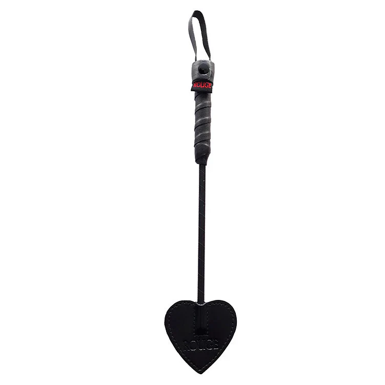 Mini Leather Spade Paddle Crop by Rouge - Image 2